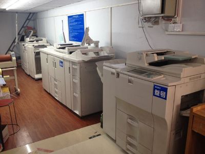 鄭州前沿圖文設(shè)計(jì)制作中心 專(zhuān)業(yè)彩色復(fù)印與打印網(wǎng)絡(luò)技術(shù)服務(wù)